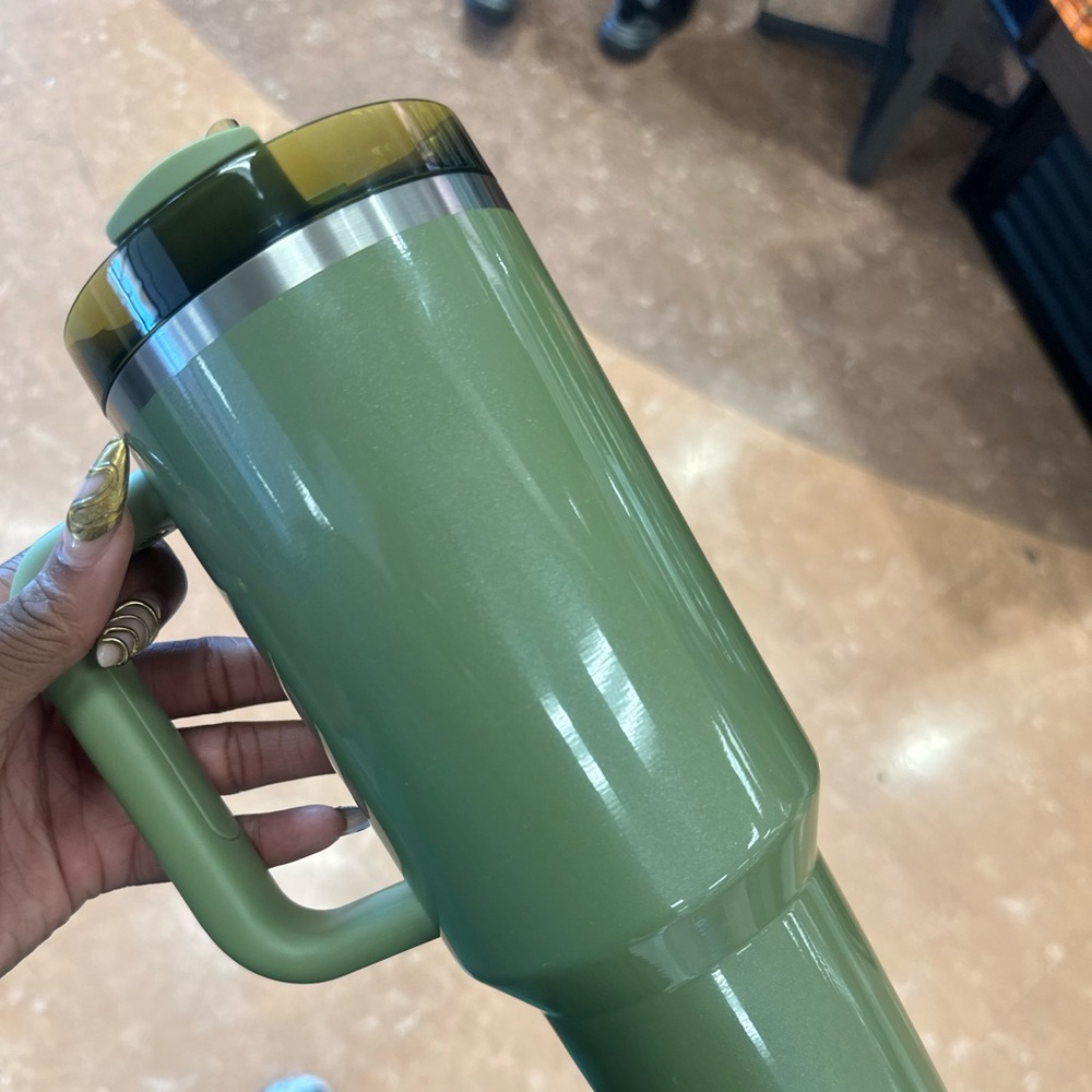 Olive green Stanley ( new release )